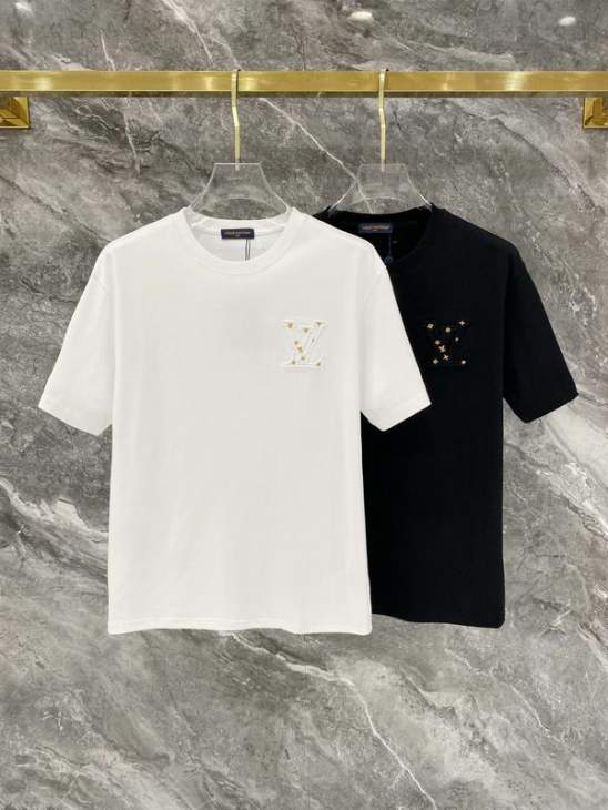 Picture of Louis Vuitton T Shirts Short _SKULVS-2XLomtr107802